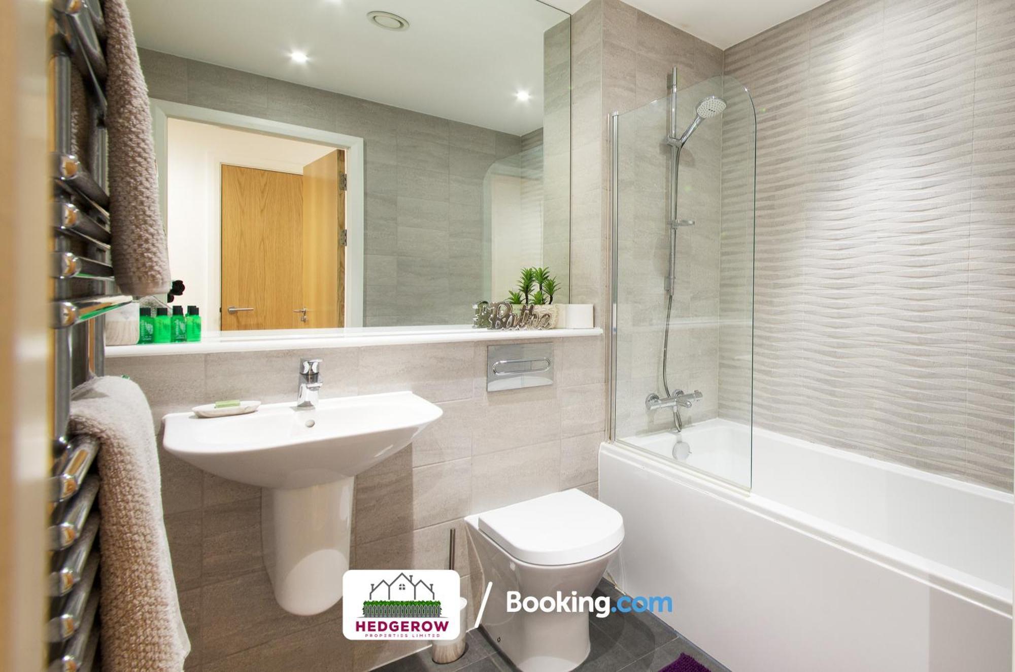 Premium Deals On Modern 2 -Bed 2-Bath Central City 122 High Street Flat For Movers & Pros By Hedgerow Manchester Exteriér fotografie